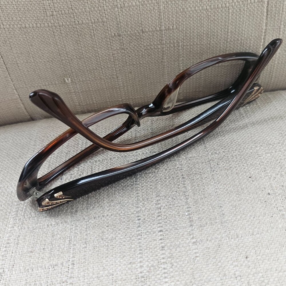 Dana Buchman Women Eyeglasses TULUM Brown Crystal 53[]16 135 Frame - Picture 8 of 16